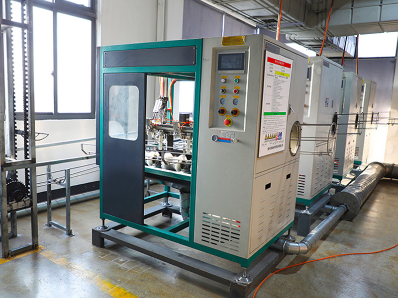 Pools en schoonmaken